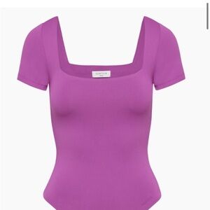 NWOT Aritzia Babaton Contour Bodysuit XS Purple